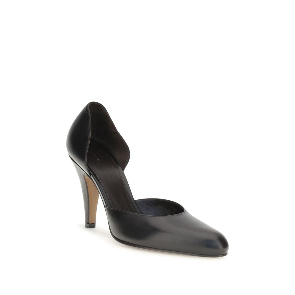 Black Lamb Ovis Aries High Heel Pumps
