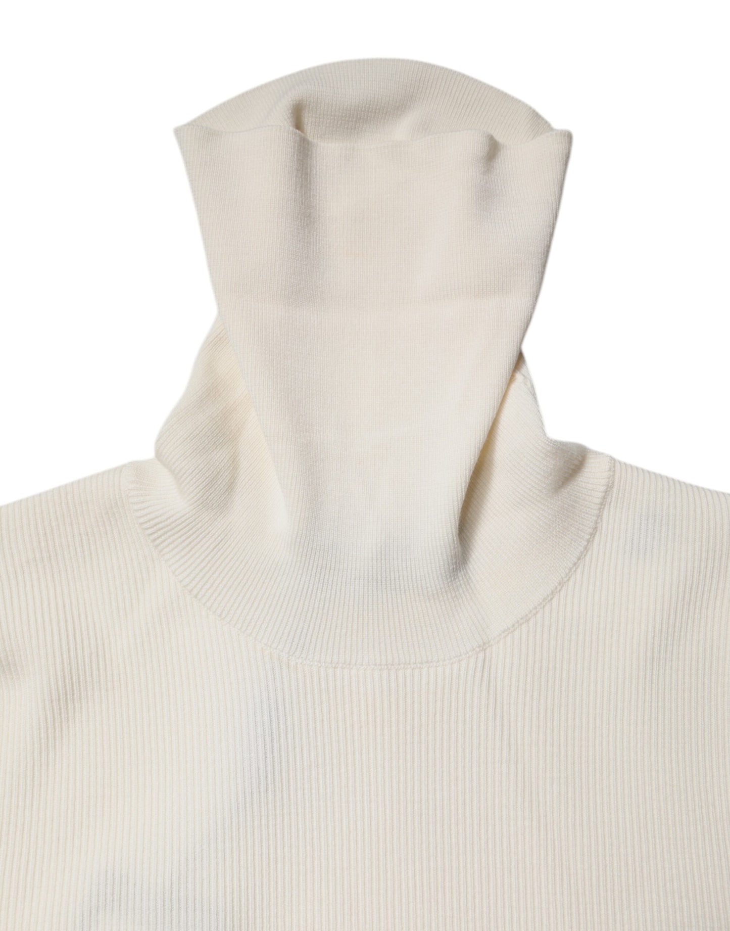 Cream Long Sleeves Turtleneck Slim Sweater