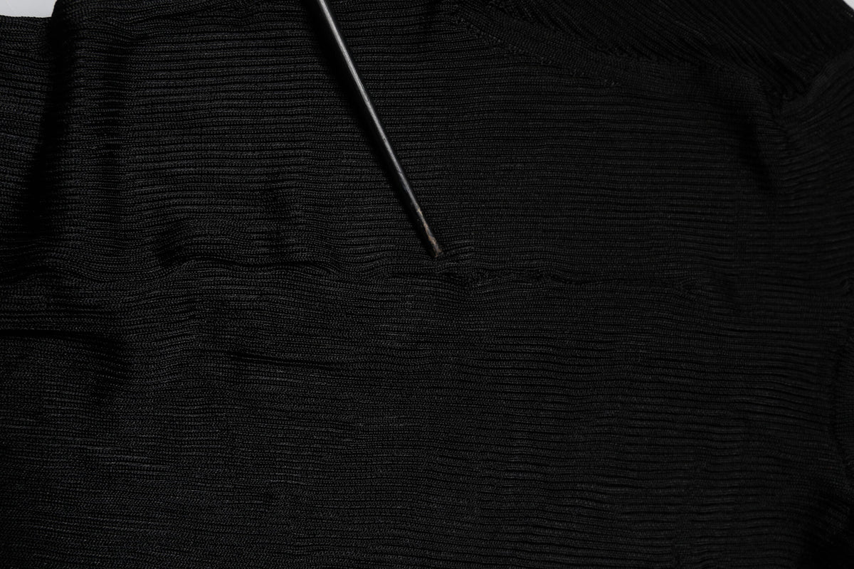 Black Knit Long Sleeves Turtleneck Slim Top