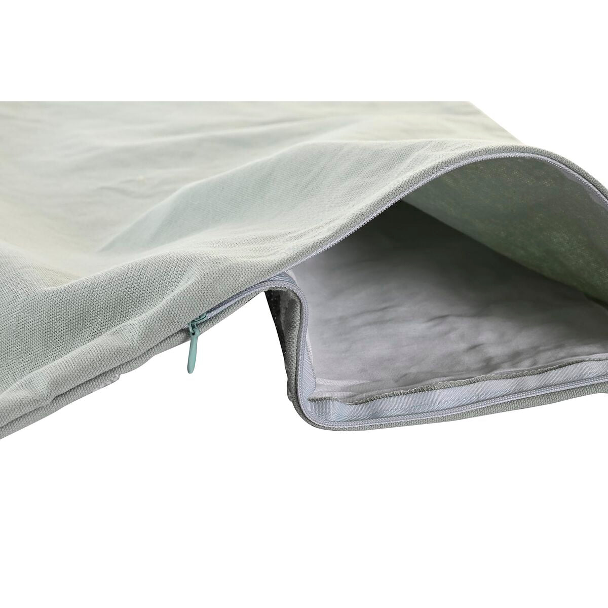 V10HCE4BF2C87644F82B8253766263CFEAB3R6379309P2