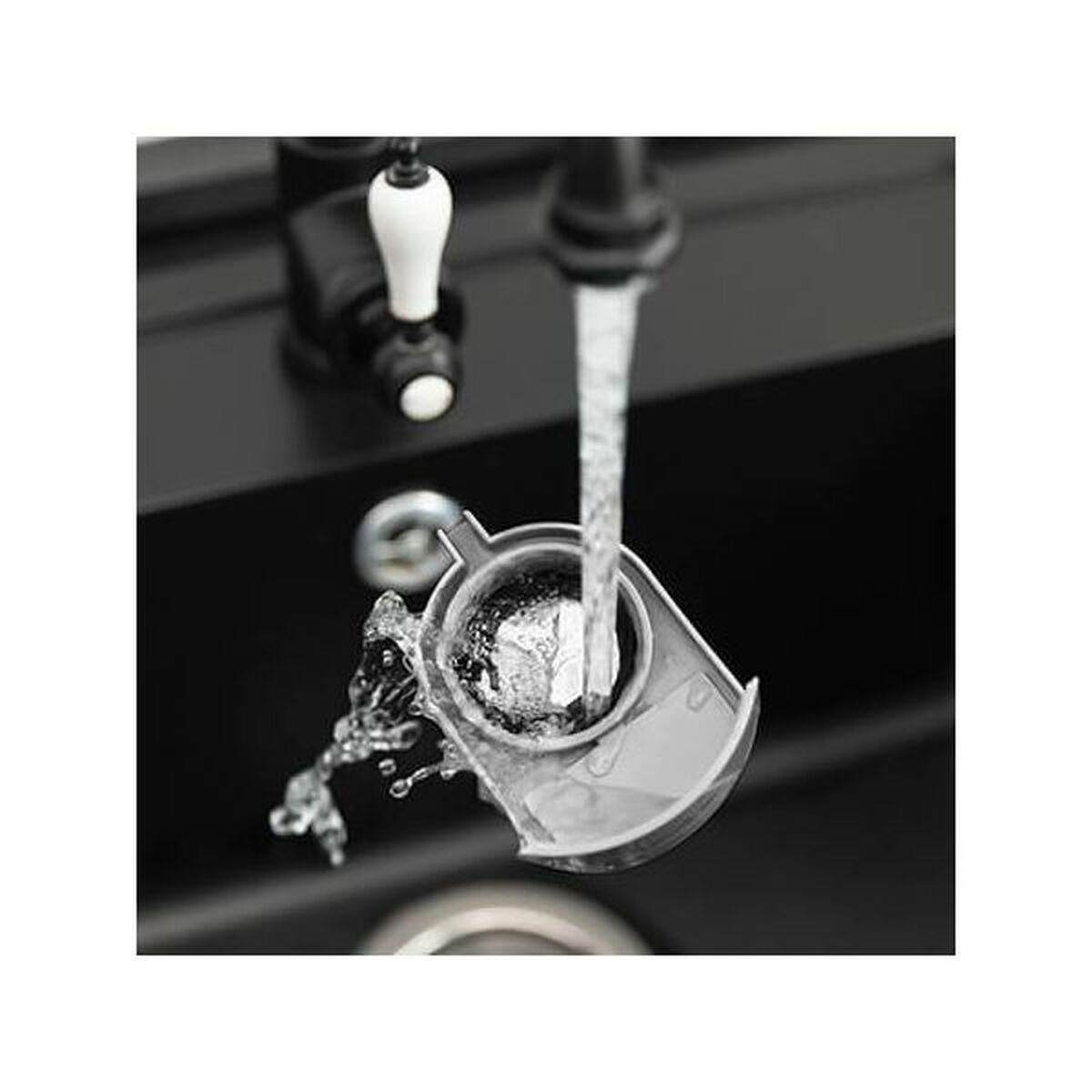 V12HEC11AAD77B0B146AADD518E2F1594E4CR6828002P5