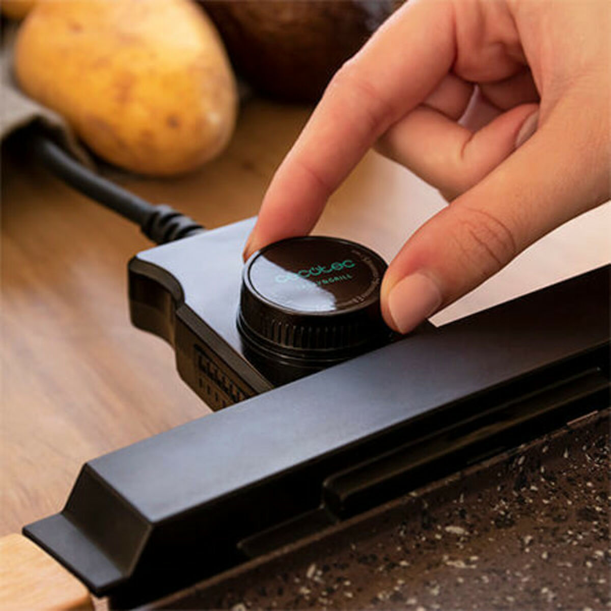 V7HBFD77A07D4C6CACE852D659F25B84BCER3218475P3