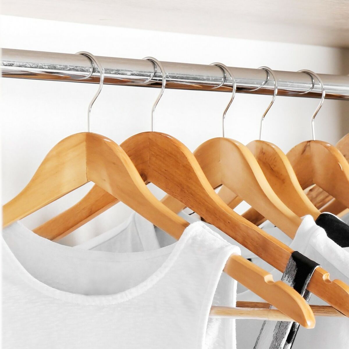 V8H3BA713BE0DE7B832E4273F073B7DB738R5712581P3