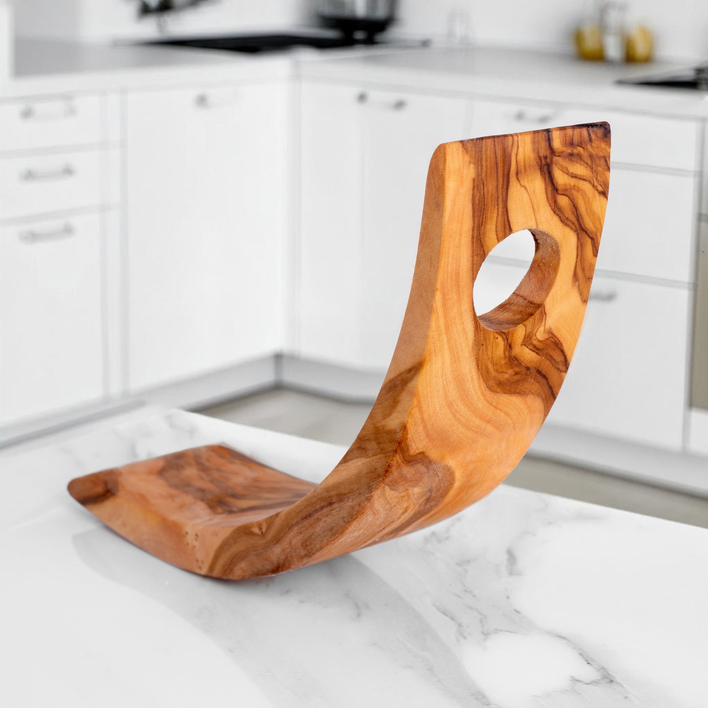 Håndlavet flaskeholder i oliventræ | Fås i to designs