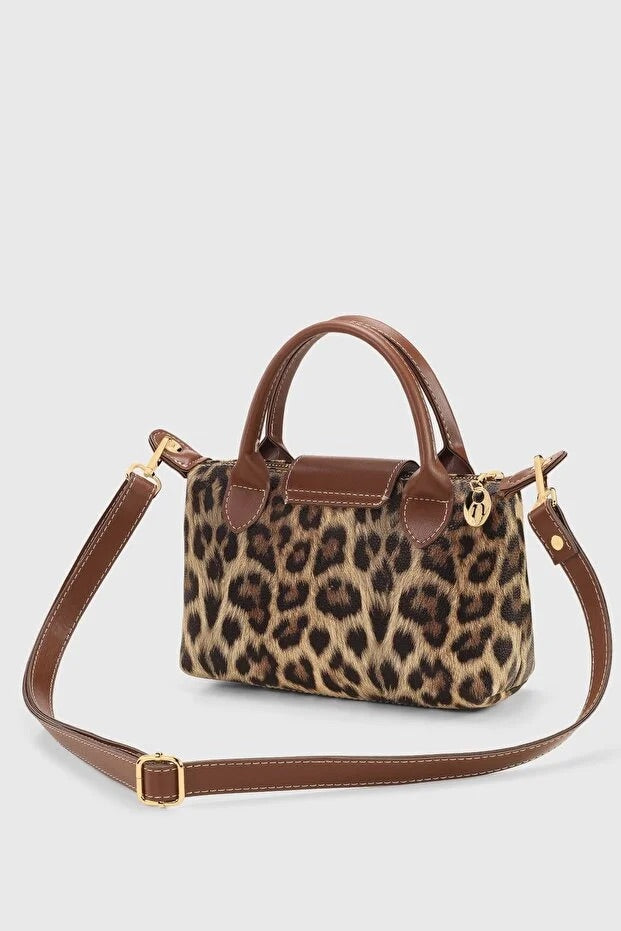 Crossbody-taske i PU-læder – vandskyende
