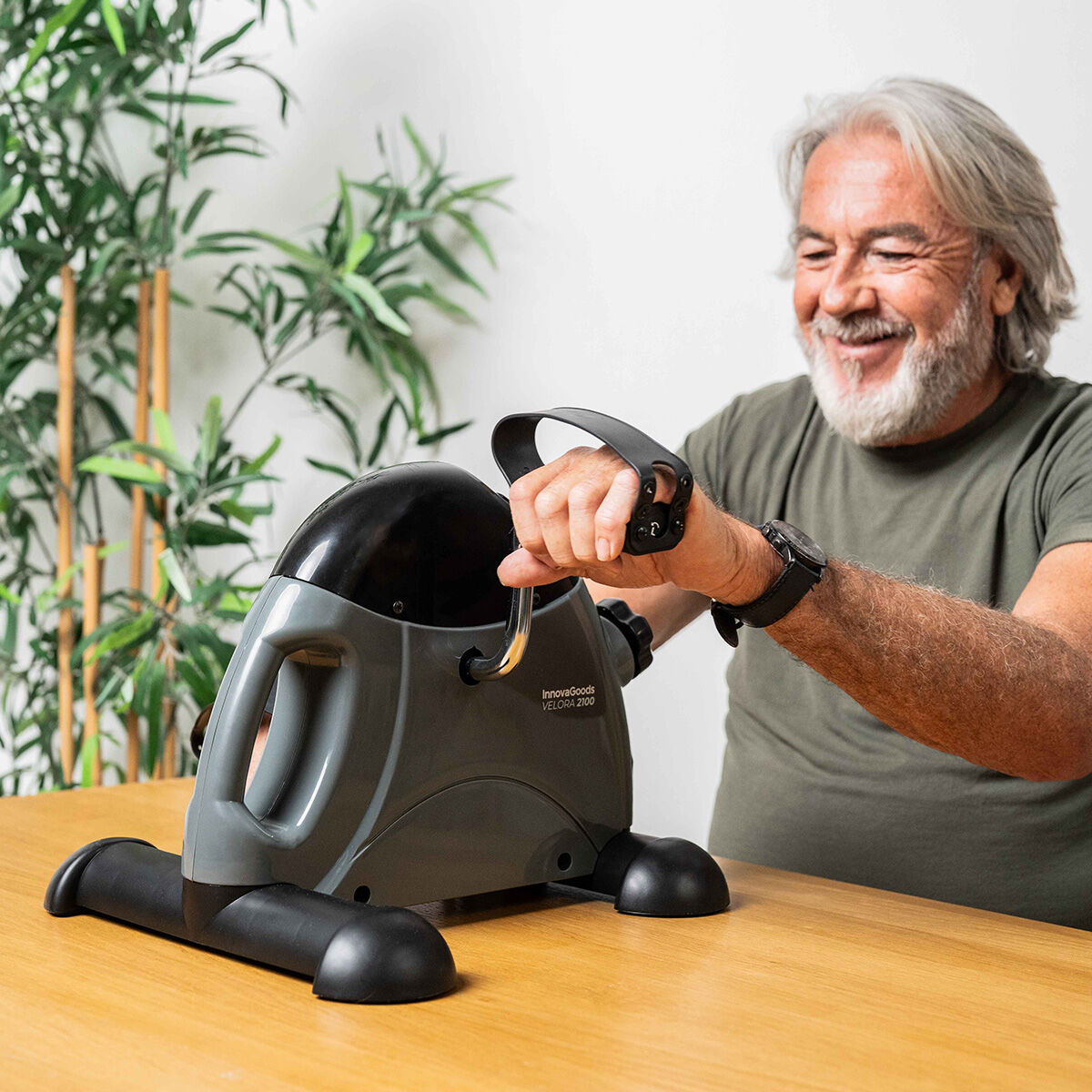 V4H171F6F893BD8DE3286F76F5BDF9AEDACR6975800P2