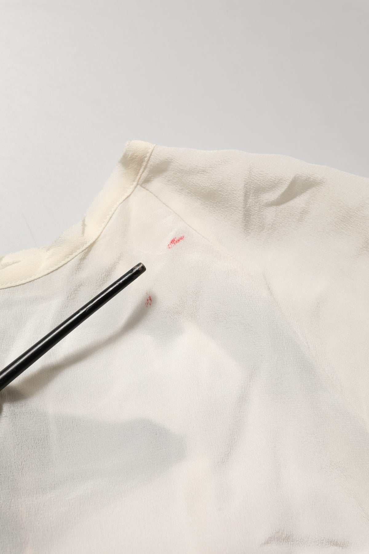 Off White Silk Sheer Round Neck Short Sleeves Blouse Top