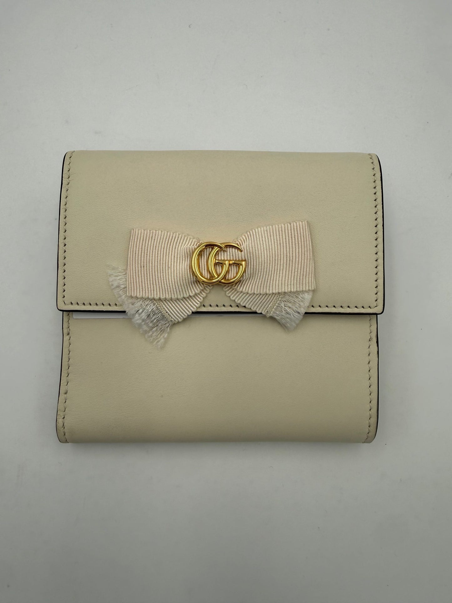 GUCCI GG Marmont Compact Wallet