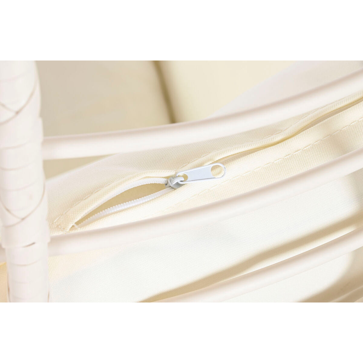 V8H2E62F1973A6C7953F22F5D8F99B095C3R4036988P6