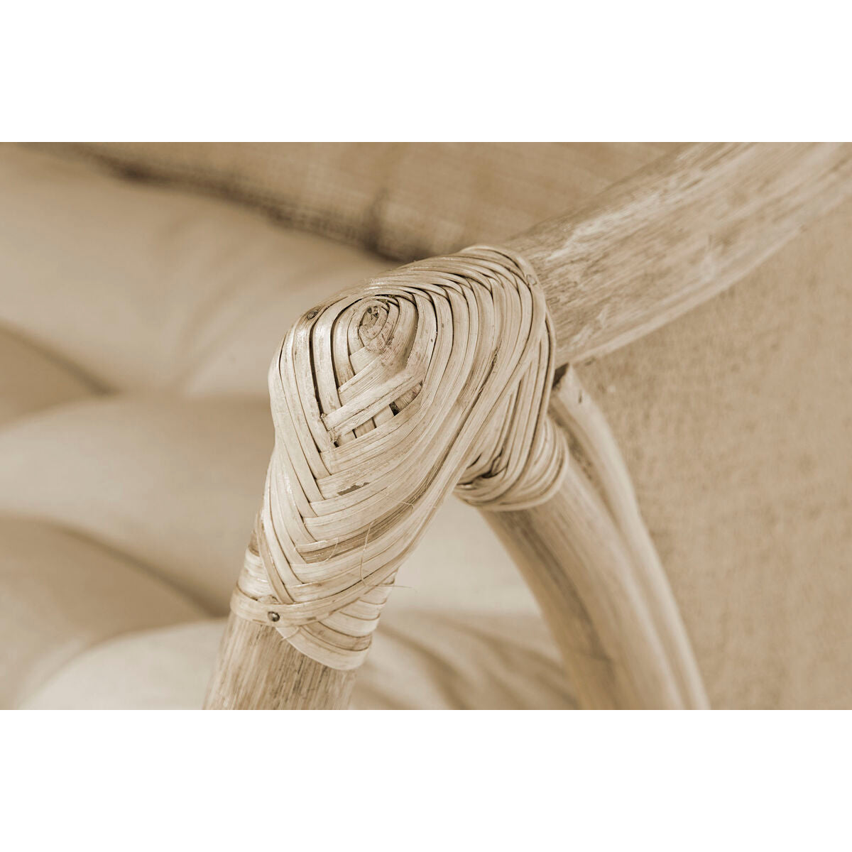 V8HD6170E3717CC1F11E5F43A09E0095C4FR7073312P6