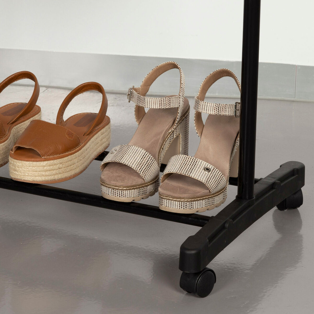 V5H7CD926873A90CD86DE23DFABBC5CEE64R5649100P4