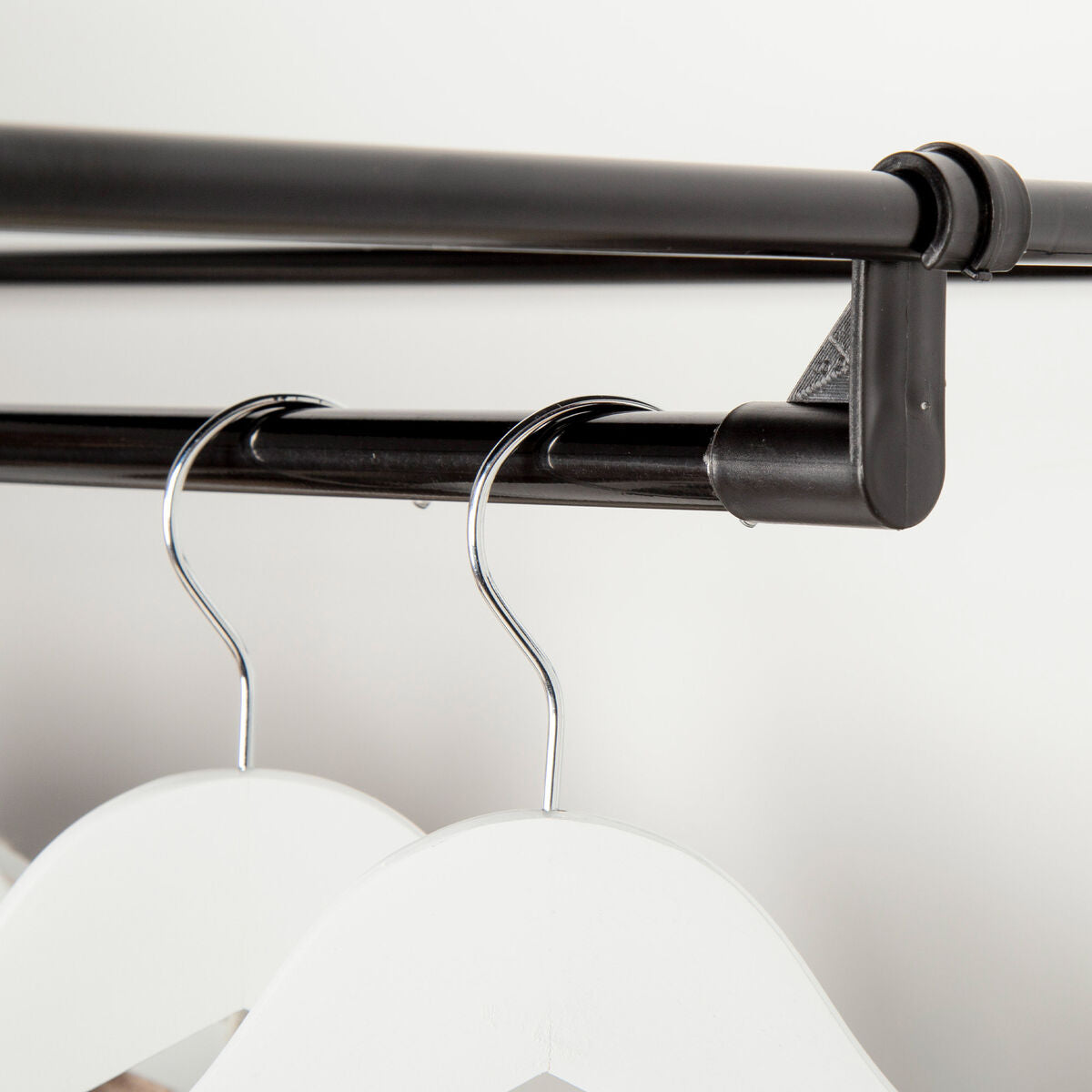 V4HB57BA13038B65CE7124DAA9803F573D0R7516555P7