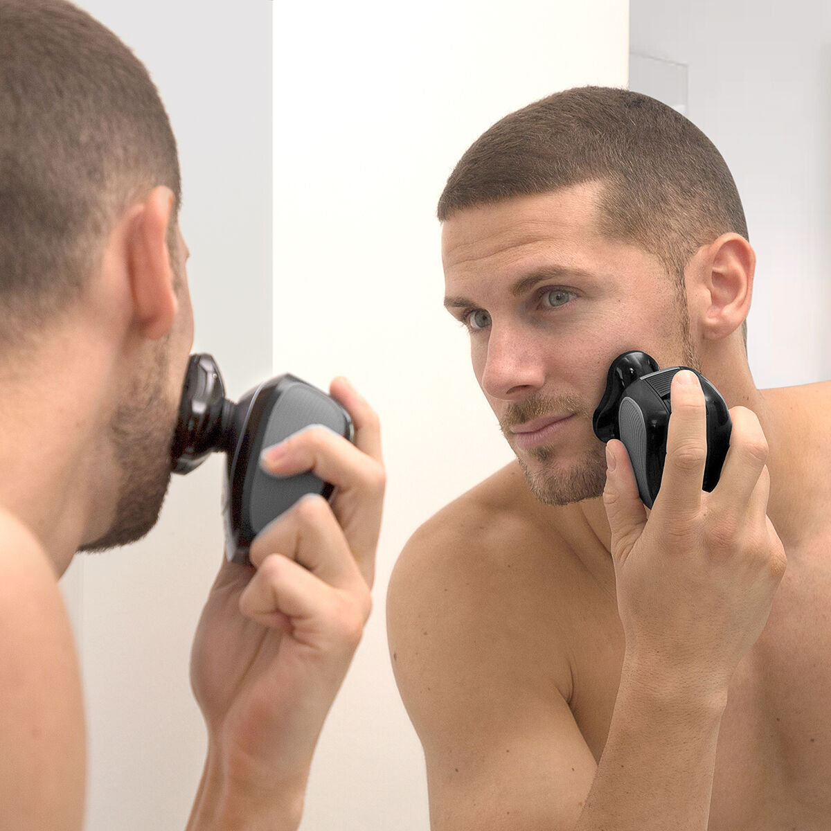 5-i-1 Genopladelig Ergonomisk Multifunktions Barbermaskine – Shavestyler fra InnovaGoods