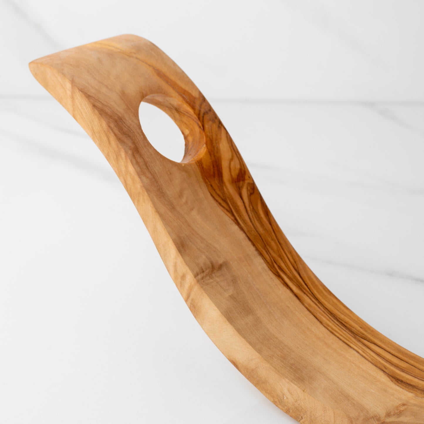Håndlavet flaskeholder i oliventræ | Fås i to designs