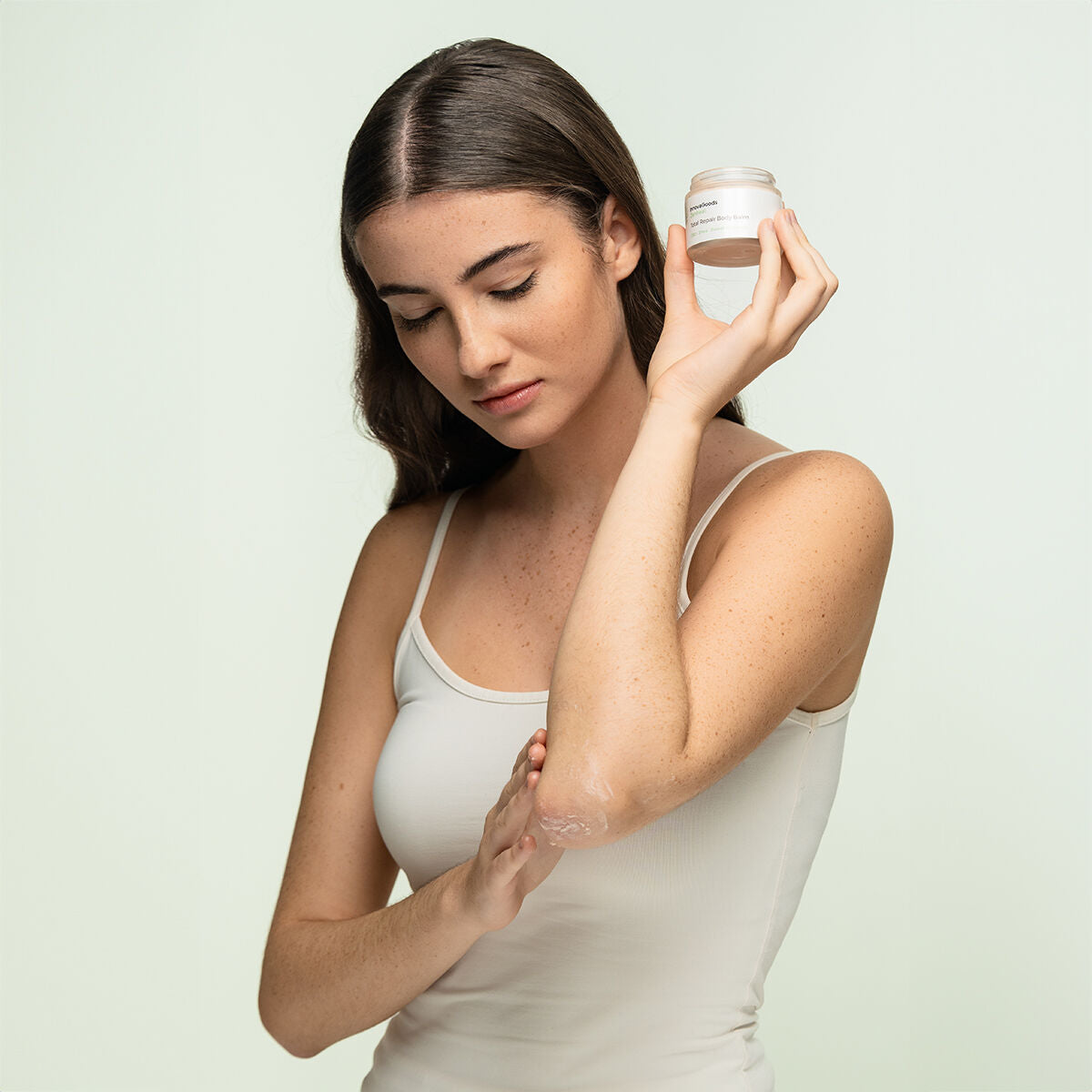 V8H36C792AC8B64B12D29C824AA52714590R5279439P4